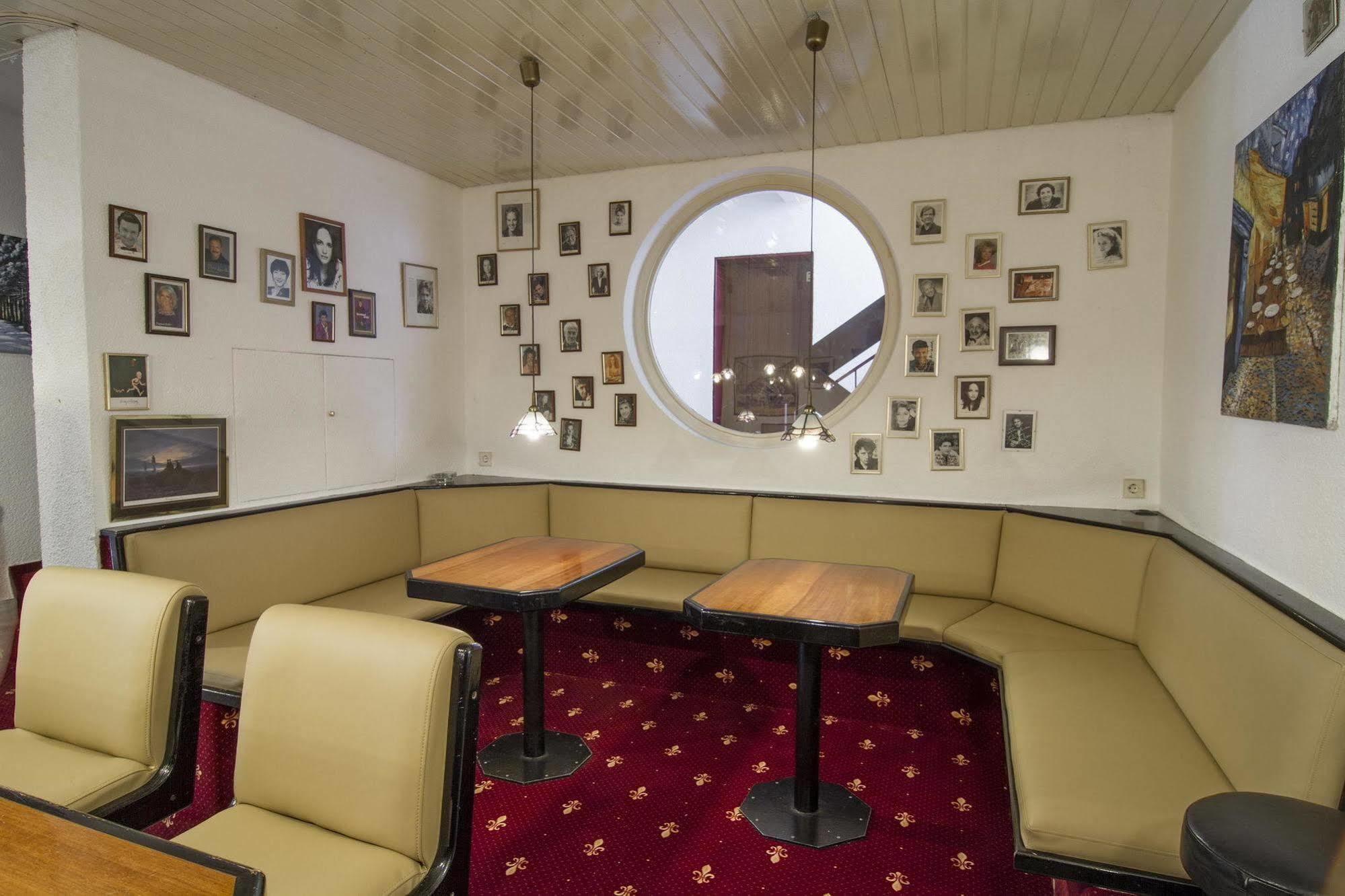 Hotel Maurer Karlsruhe Dış mekan fotoğraf